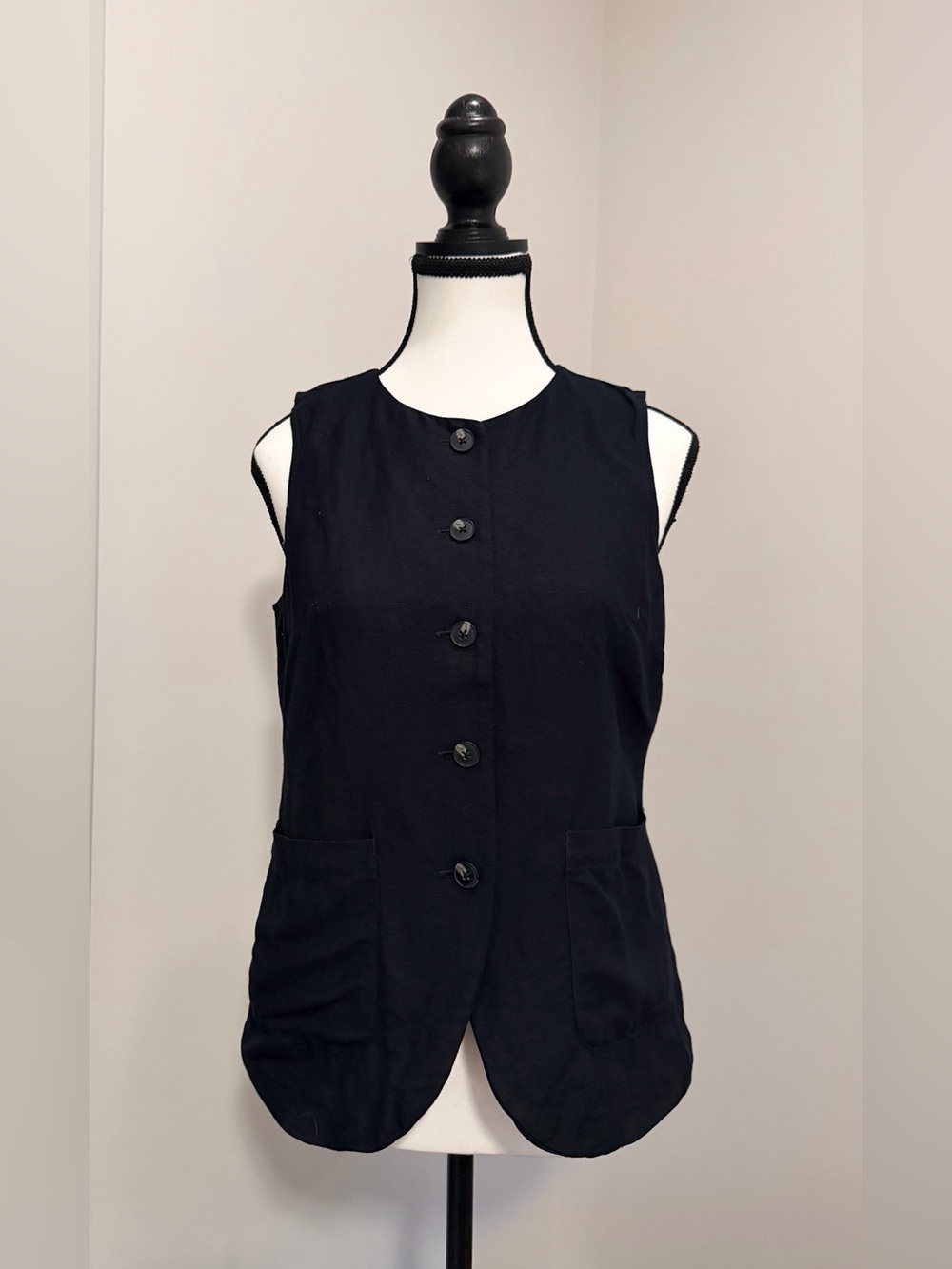 EVEREVE Natalia Long Linen Vest Black Size S